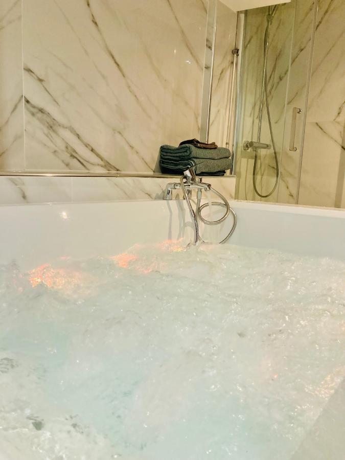 Soothing Jungle Spa Rouen Extérieur photo